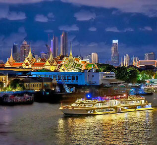 Fluss-Kreuzfahrt in Bangkok